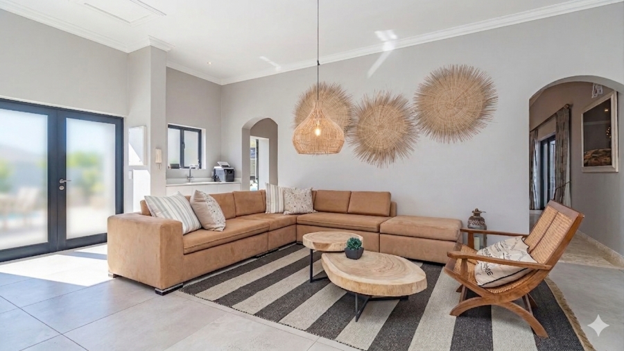 7 Bedroom Property for Sale in Pezula Private Estate Western Cape